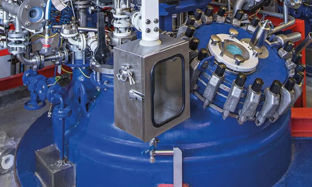 Medición de nivel y presión, y detección de nivel en procesos de mezcla