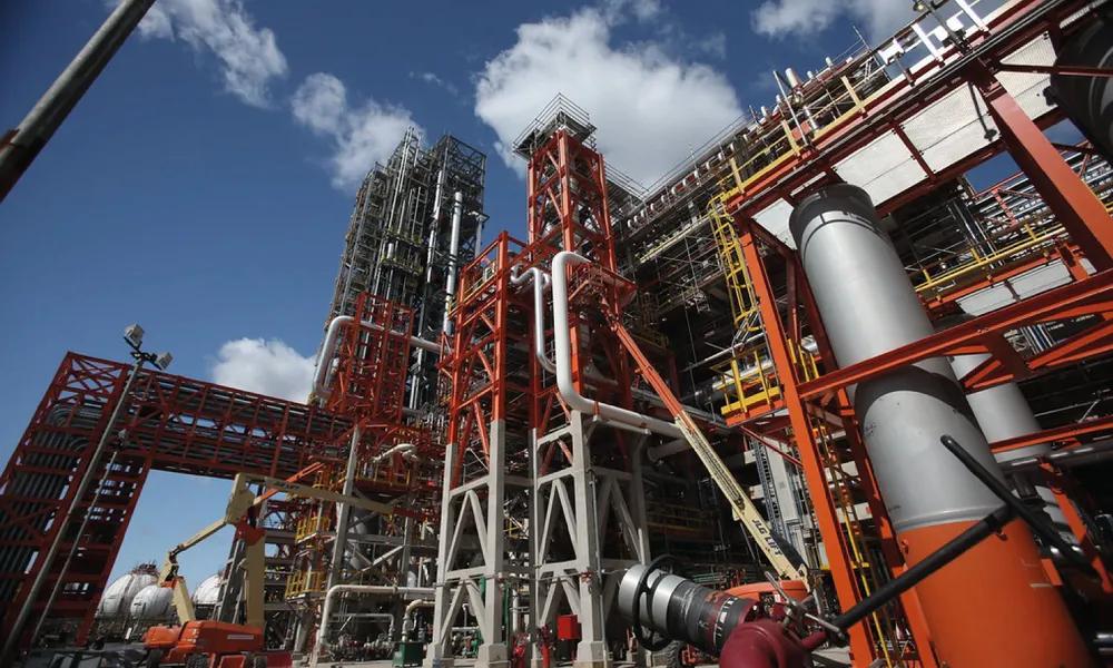 Reformado catalítico en la industria del petróleo y gas