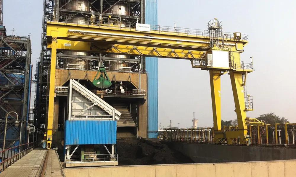 Coquización retardada en la industria del petróleo y gas